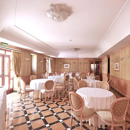 Cilicia Hotell